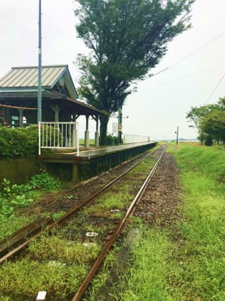 線路と駅.jpg
